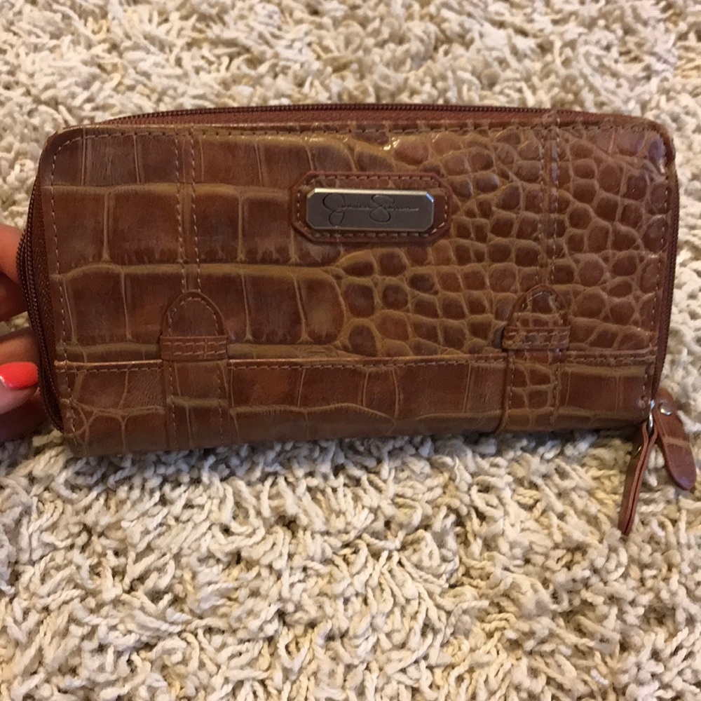 Jessica Simpson wallet